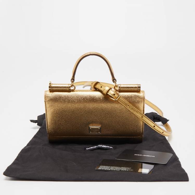 مملوكة مسبقًا Dolce & Gabbana Gold Leather Miss Sicily Von Wallet on Chain