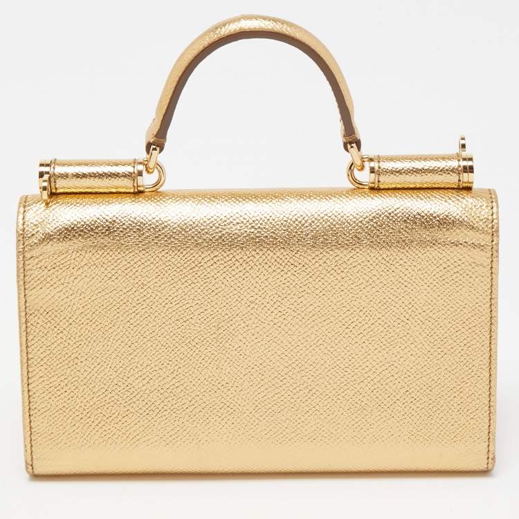 مملوكة مسبقًا Dolce & Gabbana Gold Leather Miss Sicily Von Wallet on Chain
