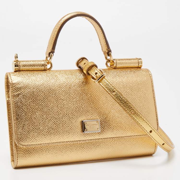 مملوكة مسبقًا Dolce & Gabbana Gold Leather Miss Sicily Von Wallet on Chain