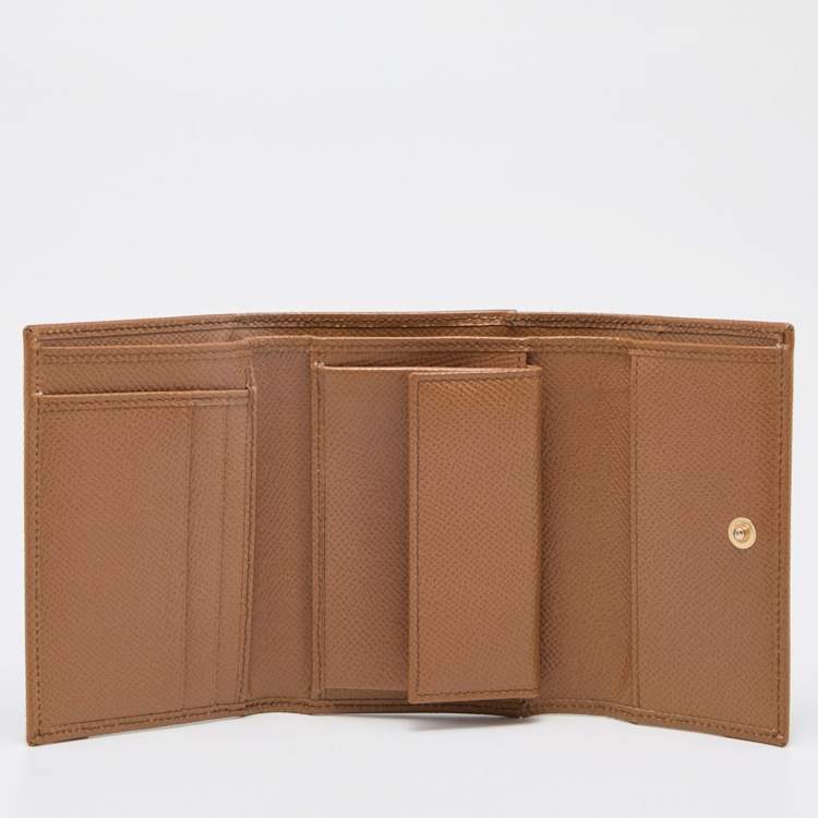 Pre Owned Dolce & Gabbana Beige Leather Trifold Wallet