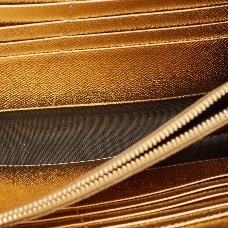 Pre Owned Dolce & Gabbana Gold Leather The Lovers Evening Chain Clutch