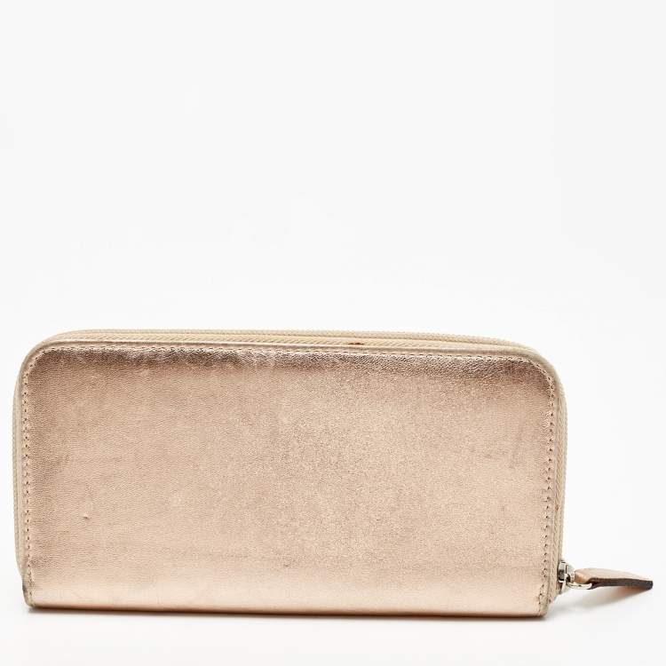مملوكة مسبقًا Dolce & Gabbana Metallic Rose Gold Leather Zip Around Wallet