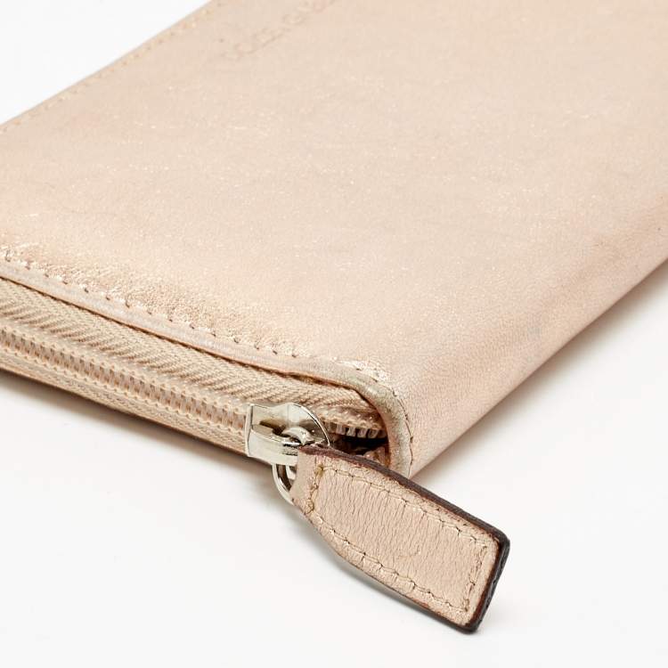 مملوكة مسبقًا Dolce & Gabbana Metallic Rose Gold Leather Zip Around Wallet