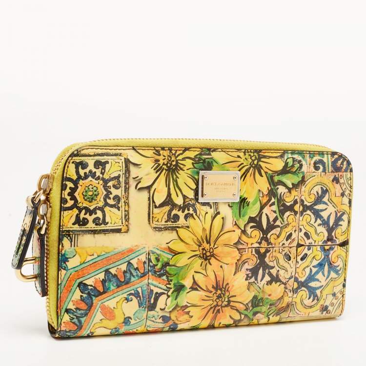 Pre Owned Dolce & Gabbana Yellow/Multicolor Floral Print Patent Leather Zip Around Pouch