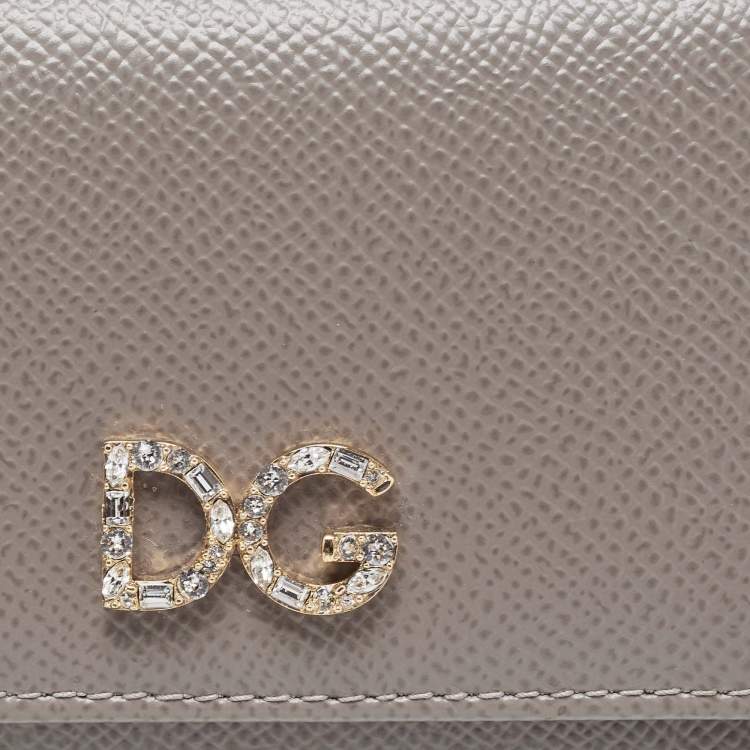 مملوكة مسبقًا Dolce & Gabbana Beige Leather DG Crystals Trifold Wallet