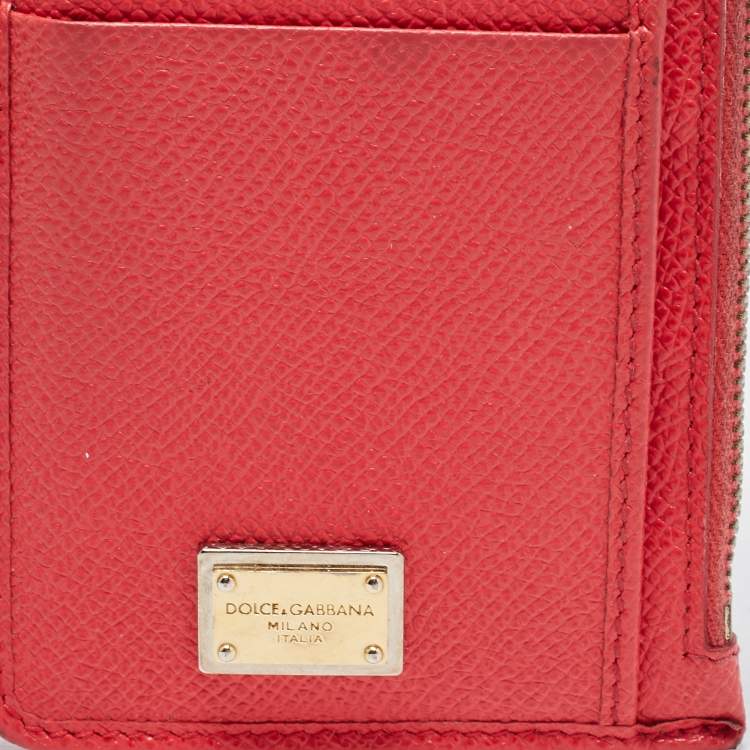 Pre Owned Dolce and Gabbana Coral Red Leather Long Zip Card Holder