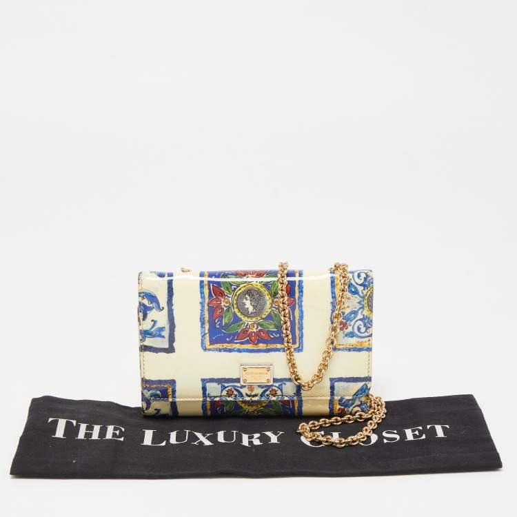 Pre Owned Dolce & Gabbana Cream/Multicolor Printed Trifold Wallet On Chain