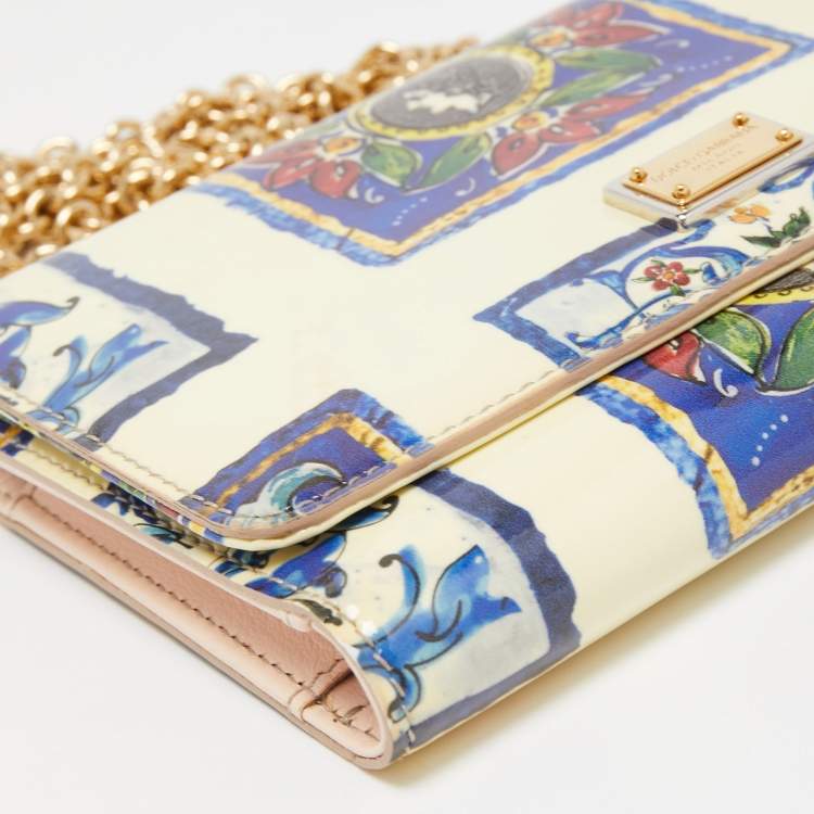 Pre Owned Dolce & Gabbana Cream/Multicolor Printed Trifold Wallet On Chain