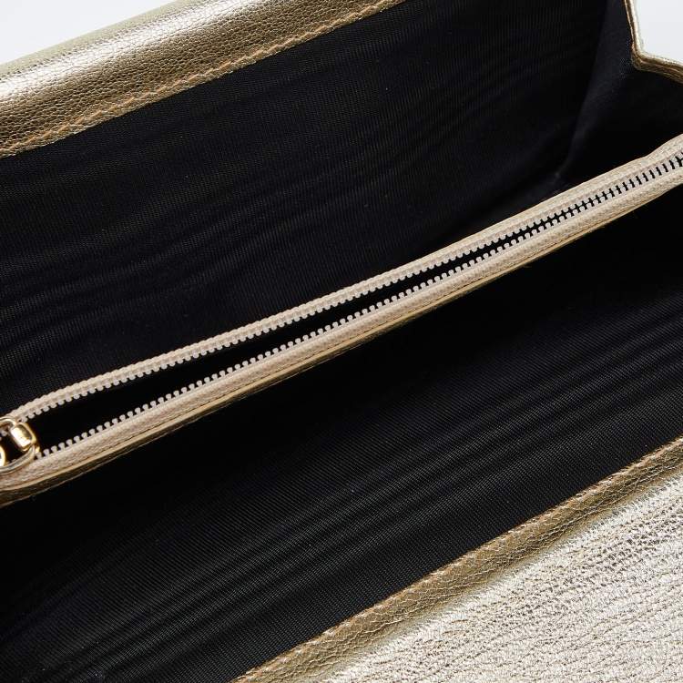 مملوكة مسبقًا Dolce & Gabbana Gold Leather Continental Wallet