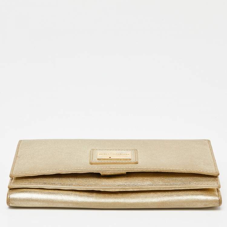 مملوكة مسبقًا Dolce & Gabbana Gold Leather Continental Wallet
