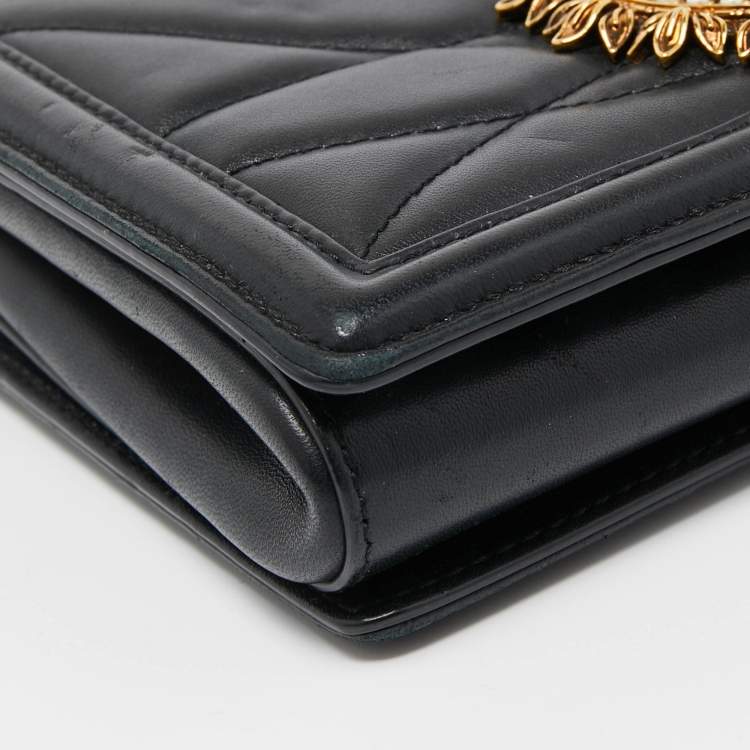 Pre Owned Dolce & Gabbana Black Leather Small Devotion Chain Shoulder Bag