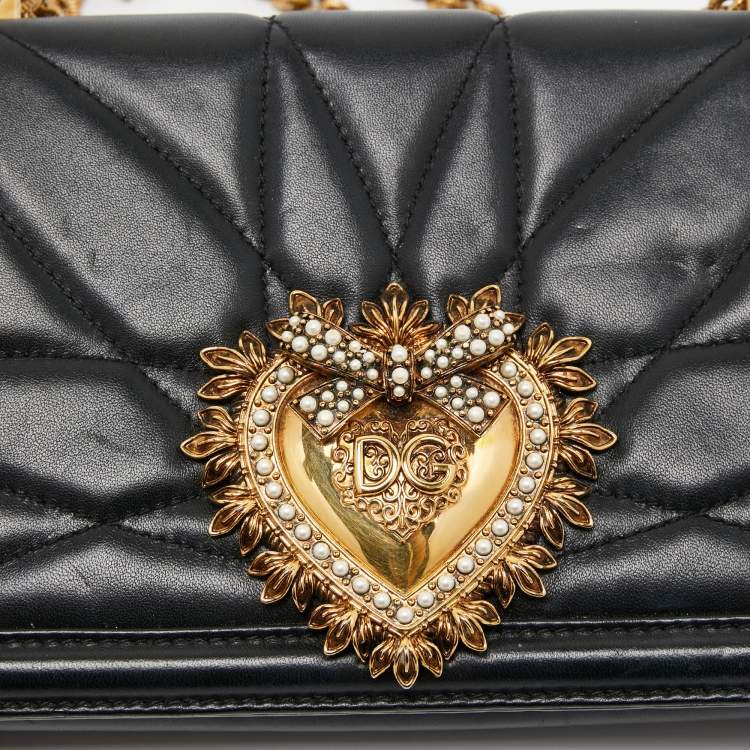 Pre Owned Dolce & Gabbana Black Leather Small Devotion Chain Shoulder Bag