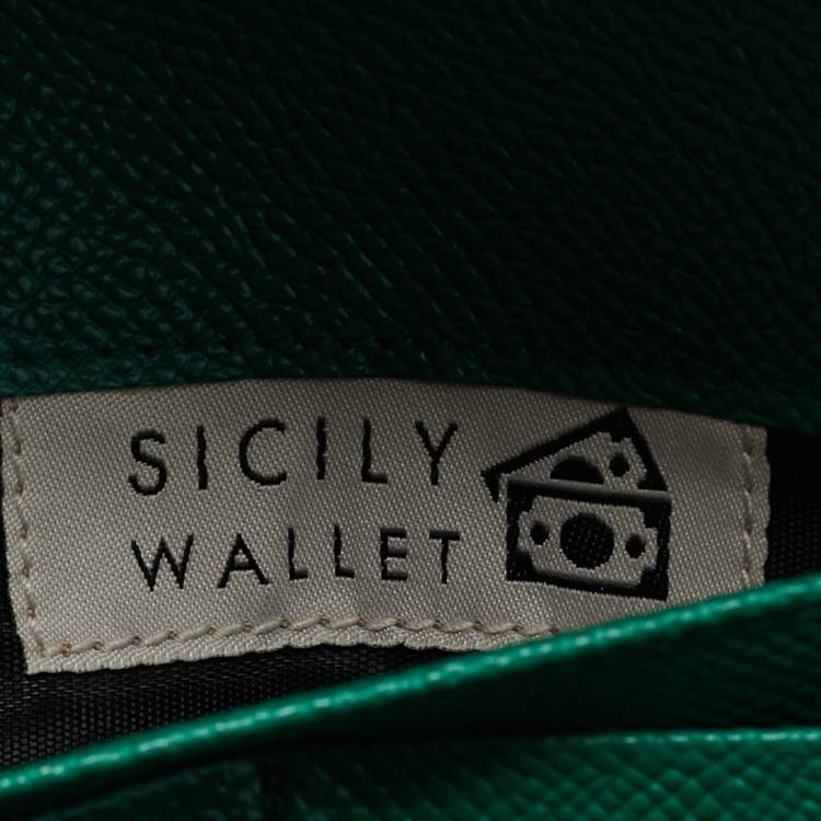 Pre Owned Dolce & Gabbana Green/White Printed Leather Miss Sicily Von Wallet on Chain