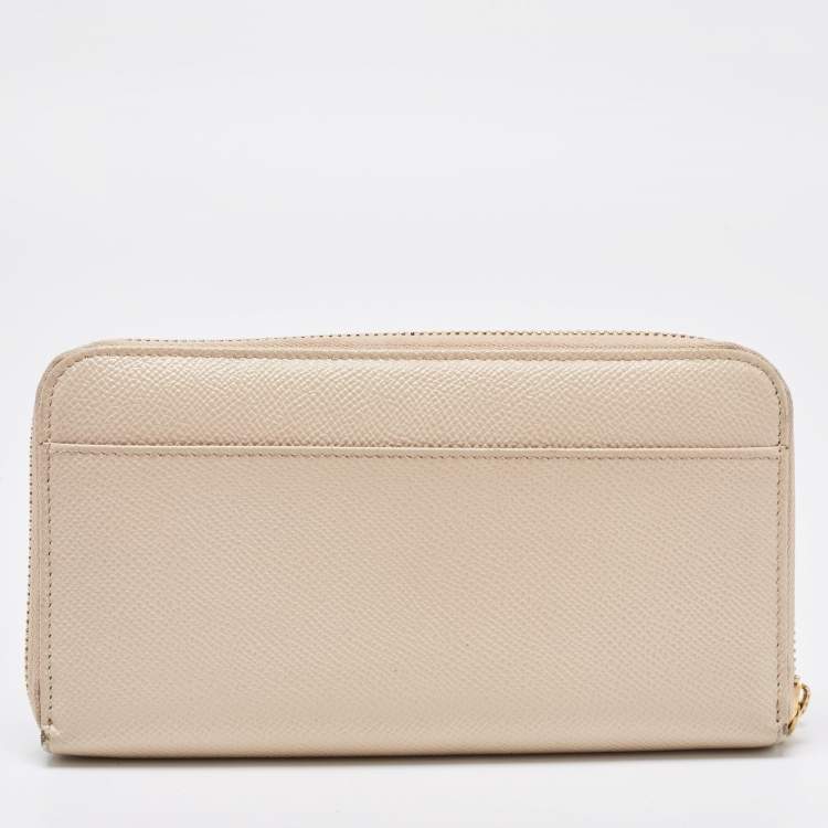 Pre Owned Dolce & Gabbana Beige Leather Lock Zip Around Continental Wallet