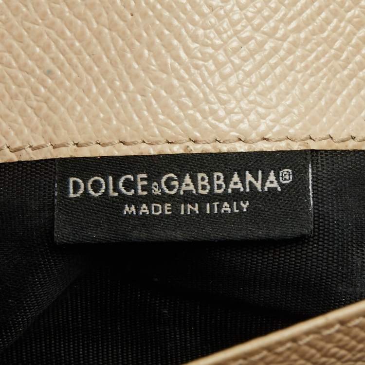 Pre Owned Dolce & Gabbana Beige Leather Dauphine Flap Continental Wallet
