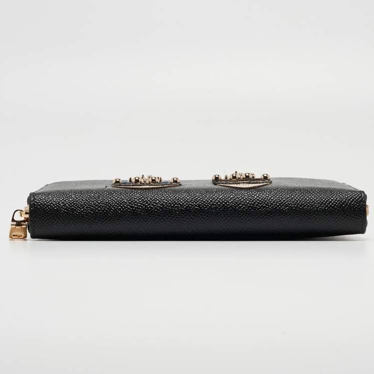 Pre Owned Dolce & Gabbana Black Leather DG Family Patch Zip Around Wallet
