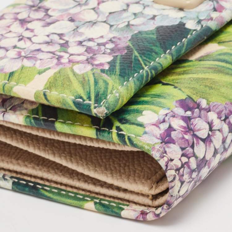 Pre Owned Dolce & Gabbana Multicolor Floral Print Leather Trifold Wallet