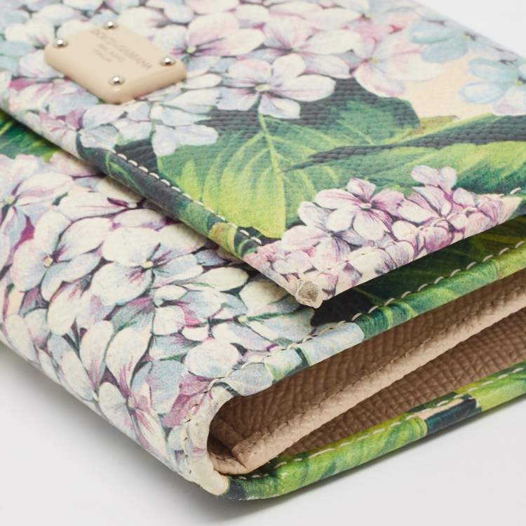 Pre Owned Dolce & Gabbana Multicolor Floral Print Leather Trifold Wallet