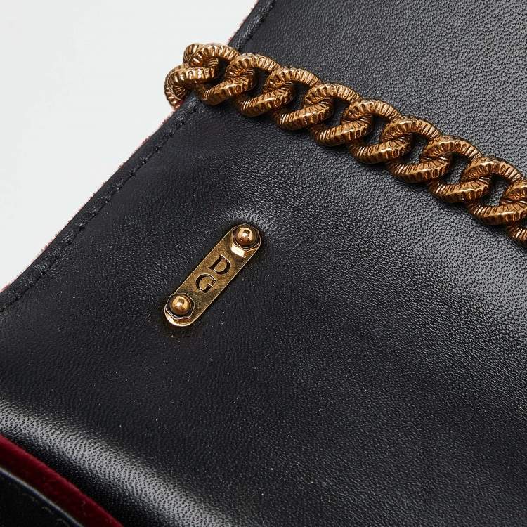 Pre Owned Dolce & Gabbana Maroon Quilted Velvet Devotion Chain Shoulder Bag