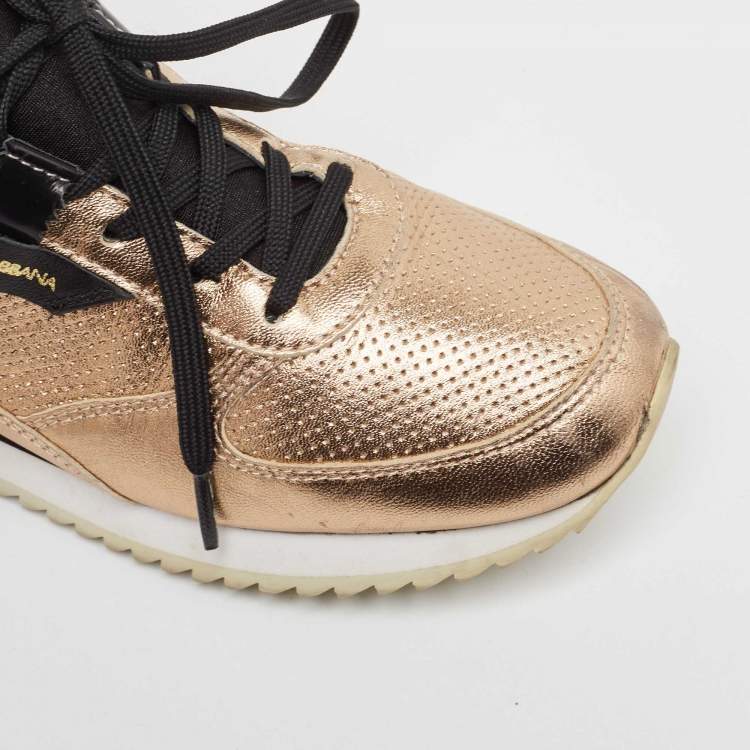 مملوكة مسبقًا Dolce & Gabbana Rose Gold Perforated Leather Low Top Sneakers Size 39