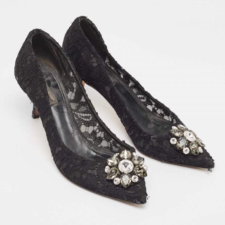 Pre Owned Dolce & Gabbana Black Lace Bellucci Pumps Size 38.5