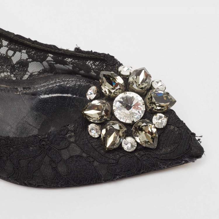 Pre Owned Dolce & Gabbana Black Lace Bellucci Pumps Size 38.5