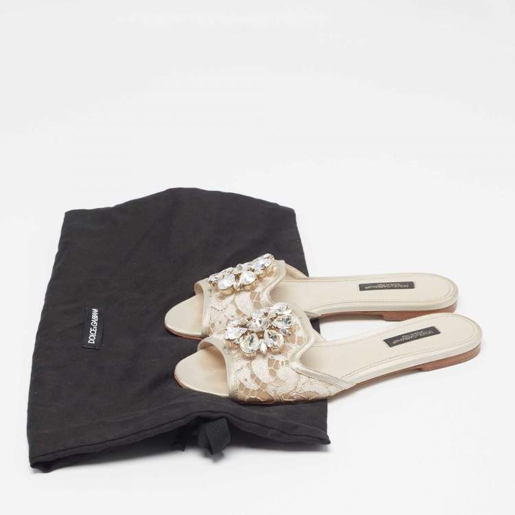 Pre Owned Dolce & Gabbana Light Grey Lace Bianca Flat Slides Size 35.5