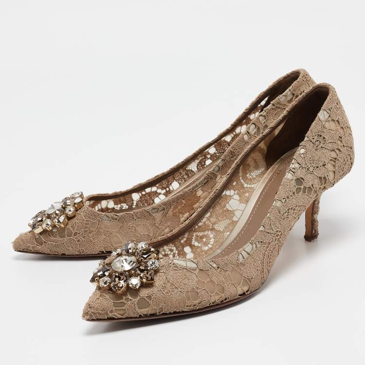 Pre Owned Dolce & Gabbana Beige Lace Bellucci Pumps Size 40.5