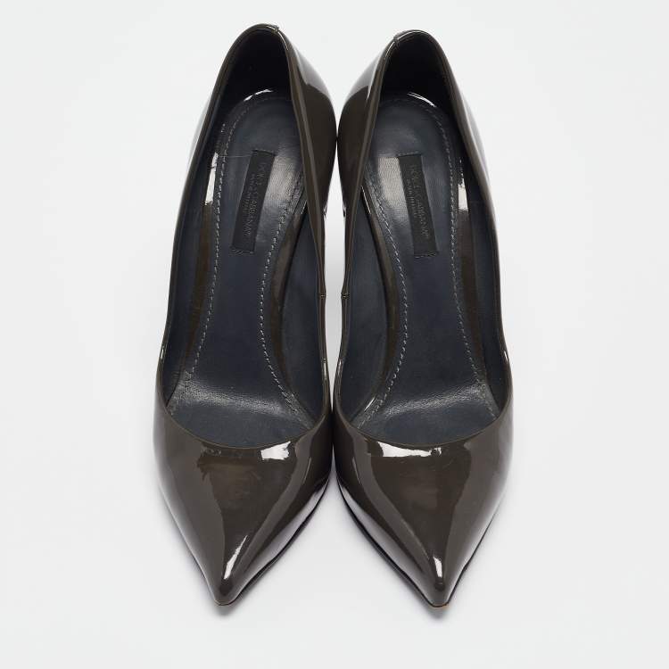 Pre Owned Dolce & Gabbana Grey Patent Leather Pointed Toe Pumps Size 36.5