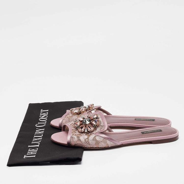 مملوكة مسبقًا Dolce & Gabbana Purple Lace Crystal Embellished Flat Slides Size 39