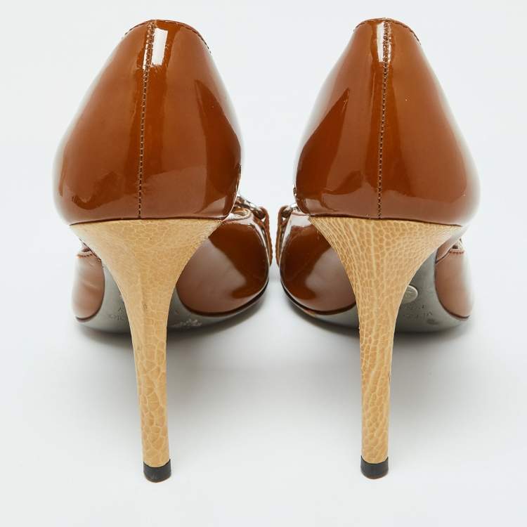 Pre Owned Dolce & Gabbana Brown/Beige Ostrich Leg Leather and Patent Leather Pumps Size 36