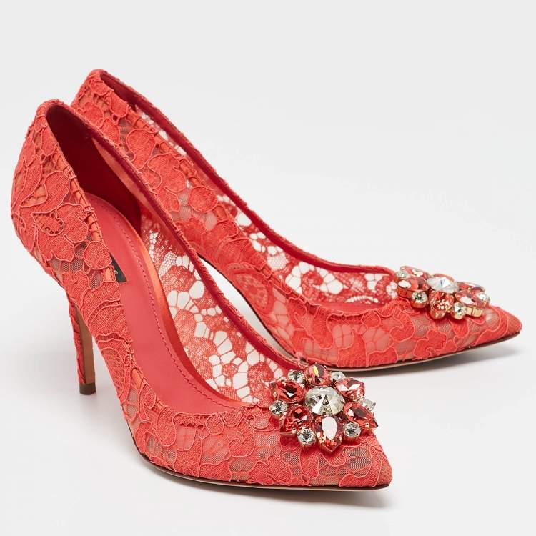 Pre Owned Dolce & Gabbana Coral Pink Lace Bellucci Pumps Size 40