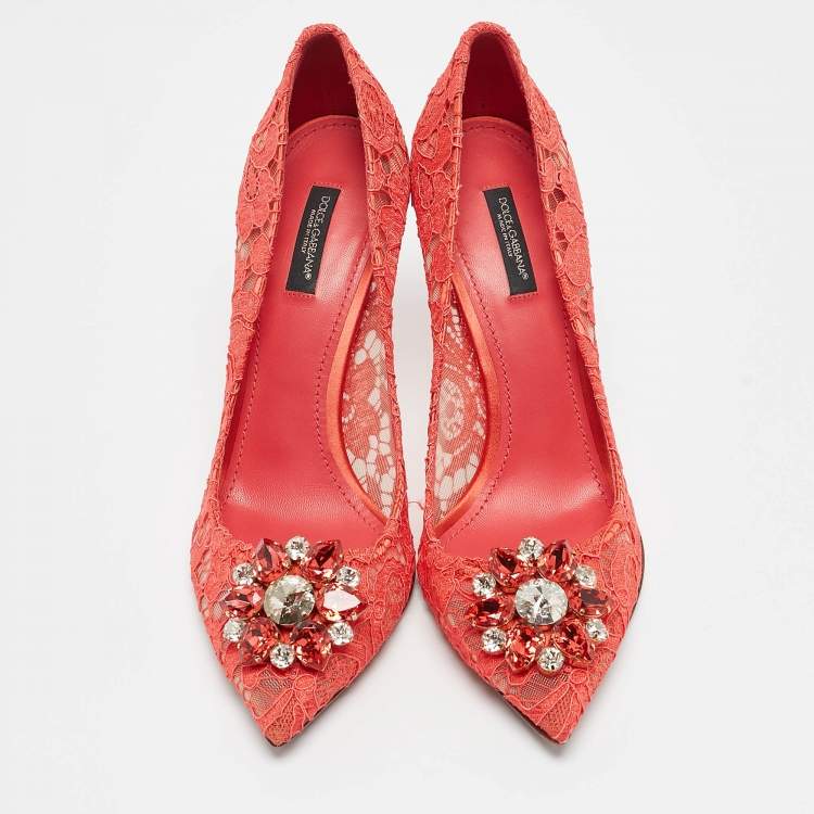 Pre Owned Dolce & Gabbana Coral Pink Lace Bellucci Pumps Size 40