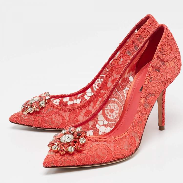 Pre Owned Dolce & Gabbana Coral Pink Lace Bellucci Pumps Size 40