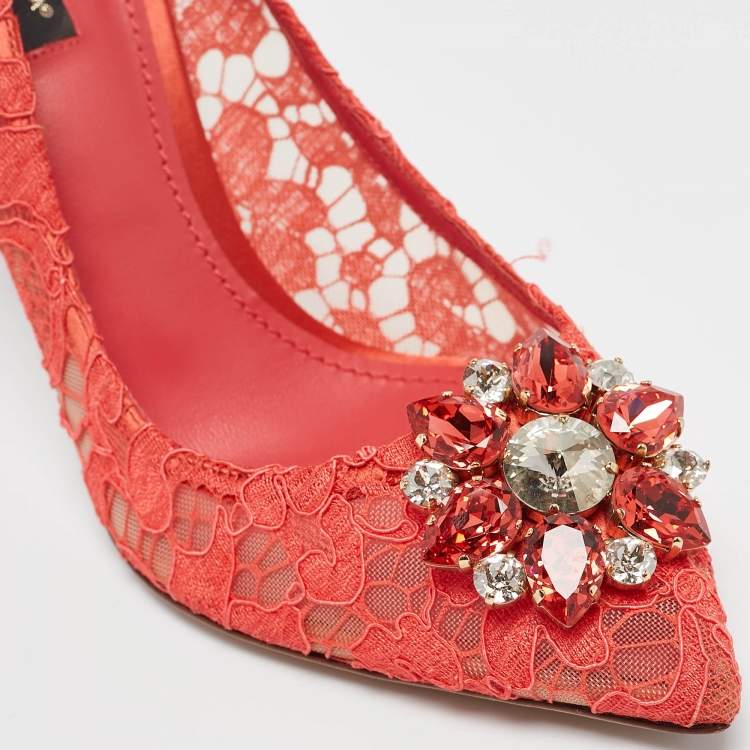 Pre Owned Dolce & Gabbana Coral Pink Lace Bellucci Pumps Size 40