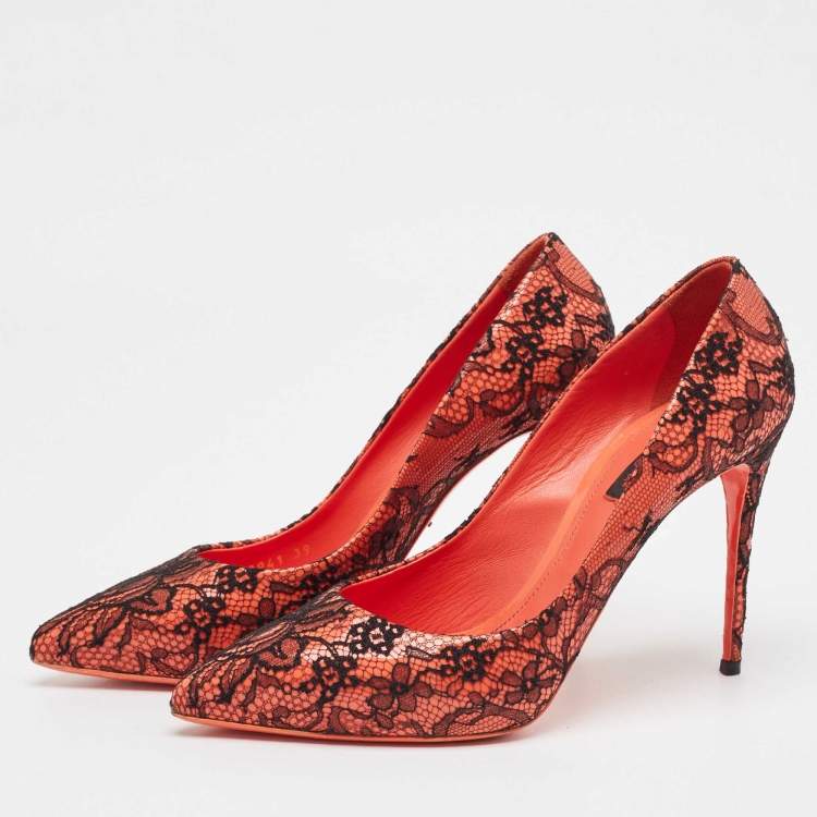 Pre Owned Dolce & Gabbana Pink/Black Lace and Patent Leather Pointed Toe Pumps Size 39