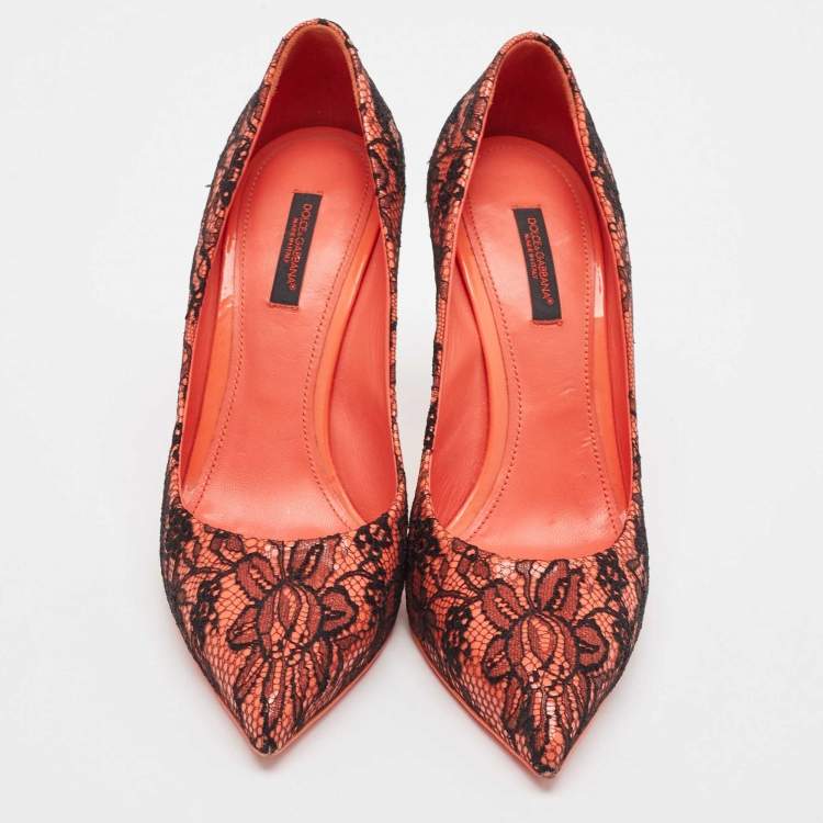 Pre Owned Dolce & Gabbana Pink/Black Lace and Patent Leather Pointed Toe Pumps Size 39
