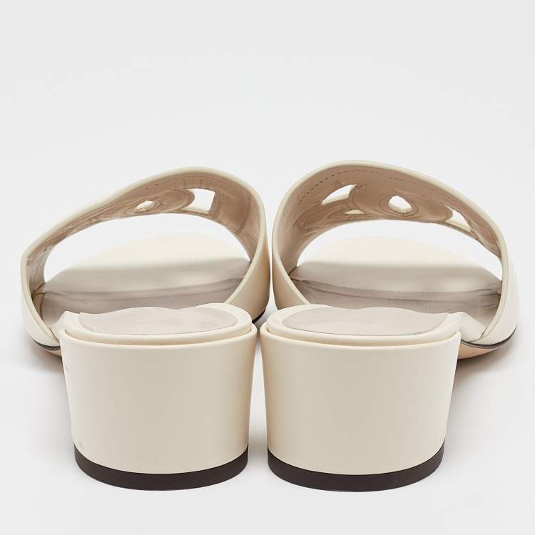 Pre Owned Dolce & Gabbana Off White Leather Cut Out DG Logo Slide Sandals Size 38.5