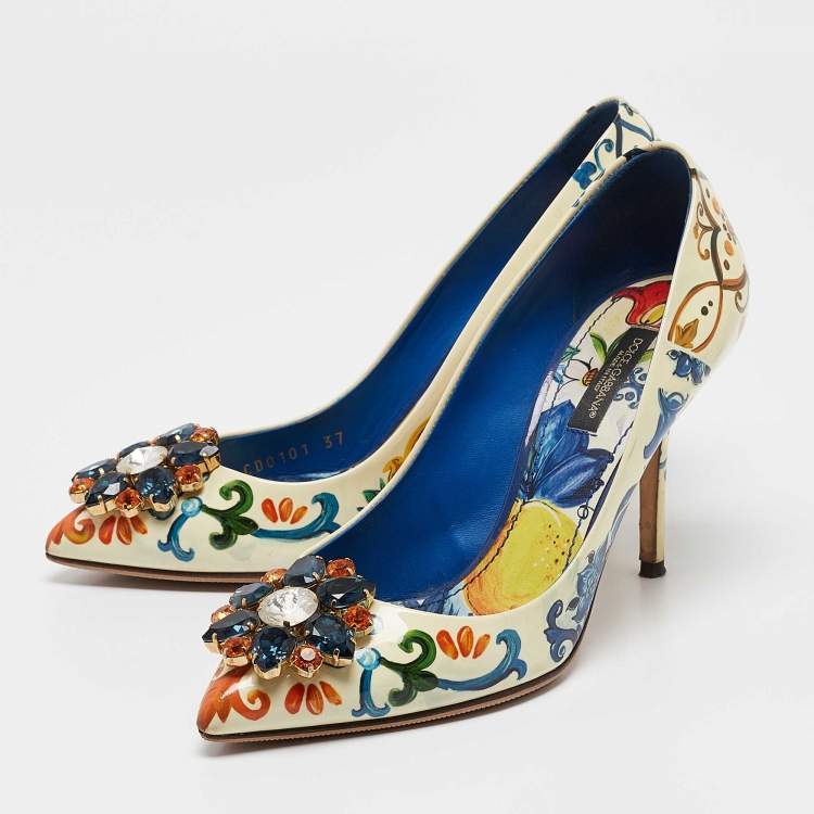 Pre Owned Dolce & Gabbana Cream Floral Print Patent Leather Bellucci Pumps Size 37