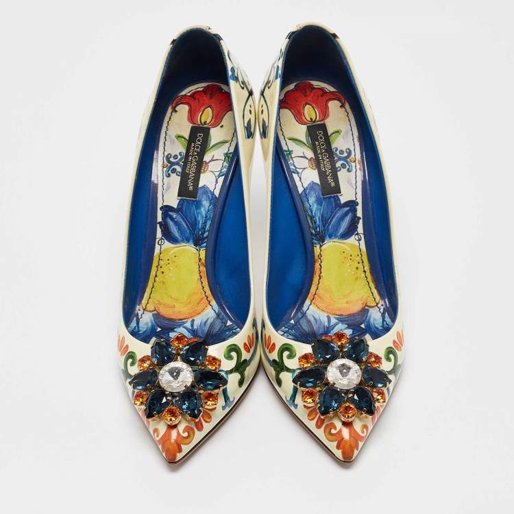 Pre Owned Dolce & Gabbana Cream Floral Print Patent Leather Bellucci Pumps Size 37