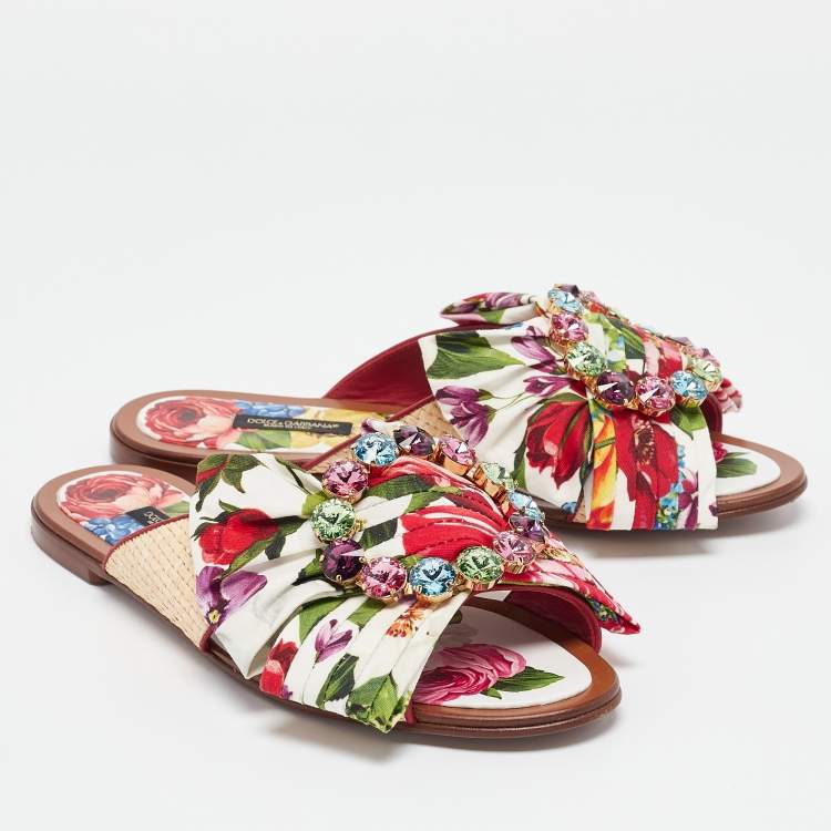 مملوكة مسبقًا Dolce & Gabbana Multicolor Floral Print Canvas and Raffia Crystal Embellished Flat Slides Size 39