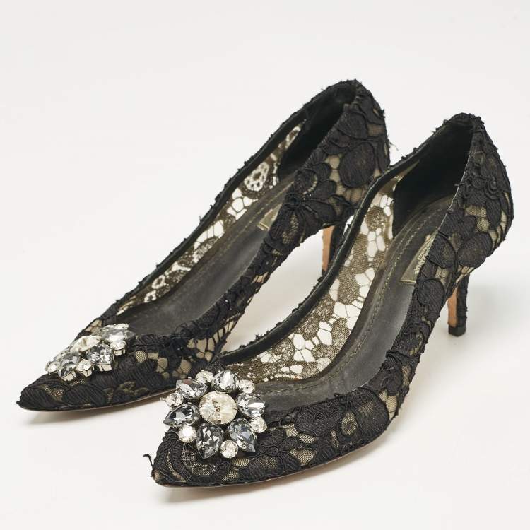 Pre Owned Dolce & Gabbana Black Lace Bellucci Pumps Size 38.5