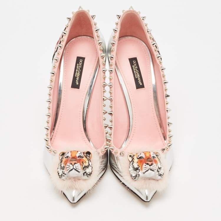 Pre Owned Dolce & Gabbana Silver Fur and Leather Tiger Embellished Pumps Size 38