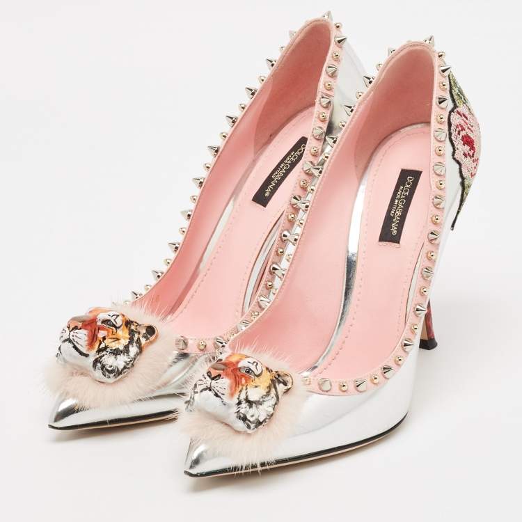 Pre Owned Dolce & Gabbana Silver Fur and Leather Tiger Embellished Pumps Size 38