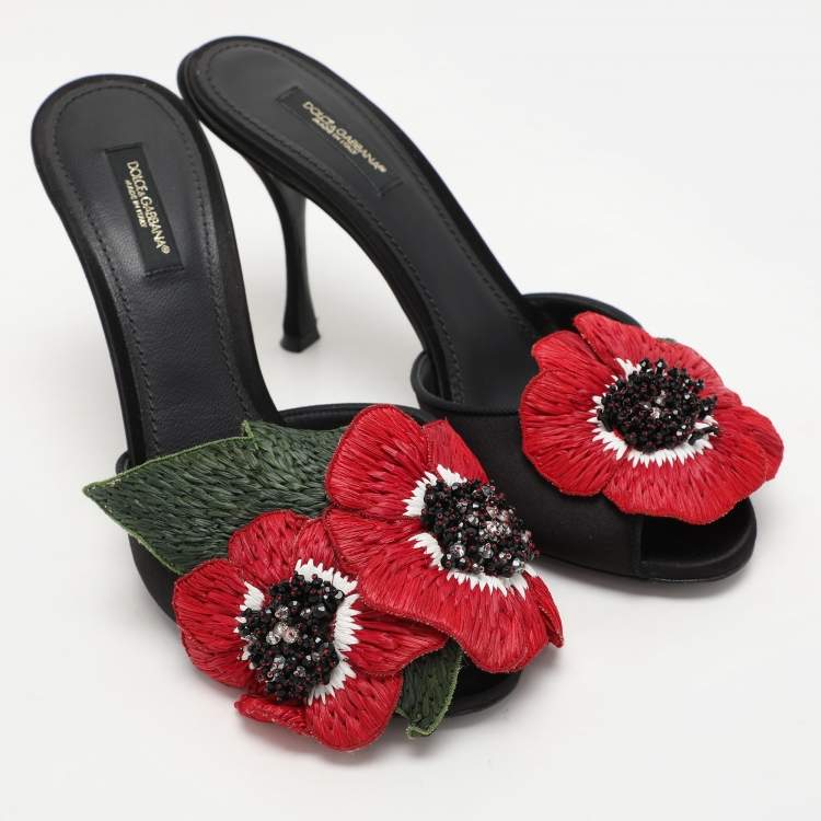 Pre Owned Dolce & Gabbana Black Satin Floral Applique Slide Sandals Size 38.5