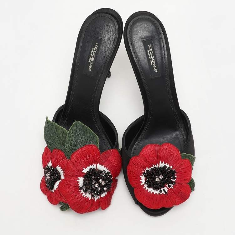Pre Owned Dolce & Gabbana Black Satin Floral Applique Slide Sandals Size 38.5