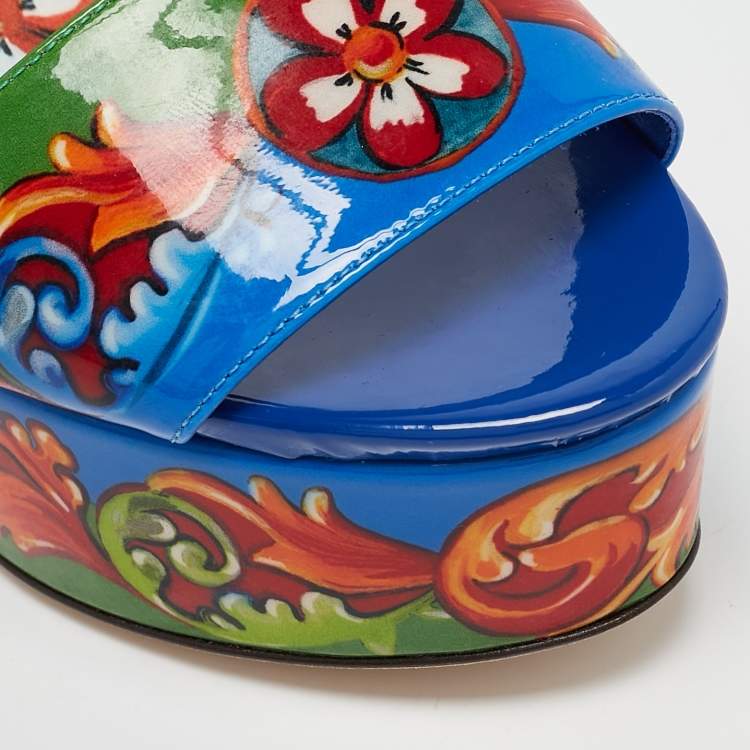Pre Owned Dolce & Gabbana Multicolor Majolica Print Patent Leather Wedge Sandals Size 35