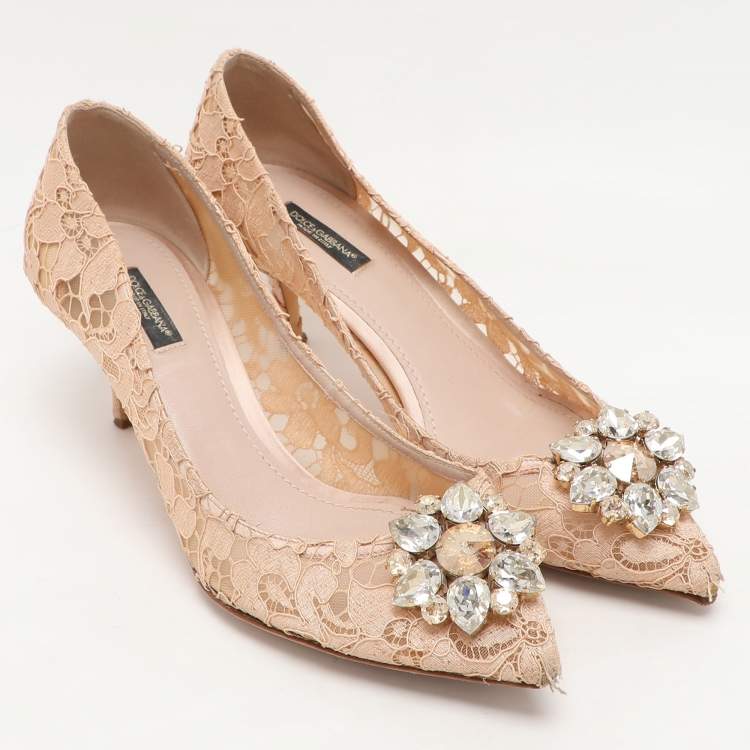 Pre Owned Dolce & Gabbana Light Peach Lace Bellucci Embellished Pointed Toe Pumps Size 40