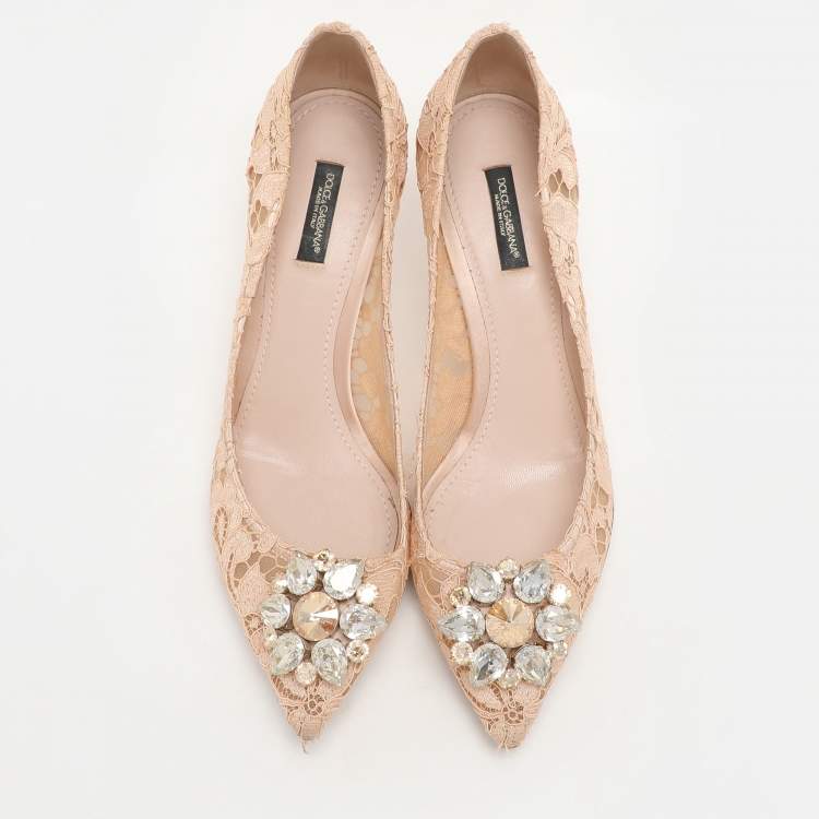 Pre Owned Dolce & Gabbana Light Peach Lace Bellucci Embellished Pointed Toe Pumps Size 40