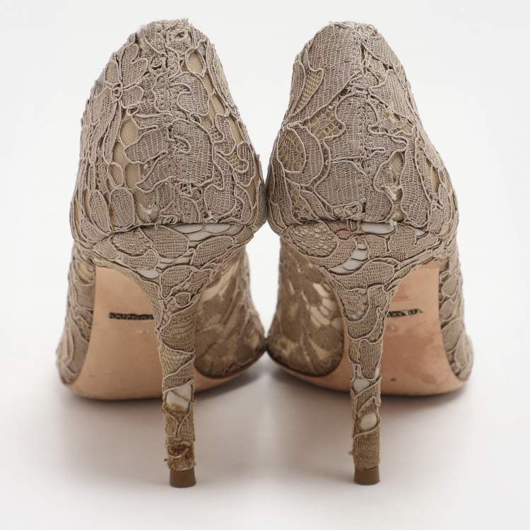 Pre Owned Dolce & Gabbana Beige Lace Bellucci Crystal Embellished Pointed Toe Pumps Size 38